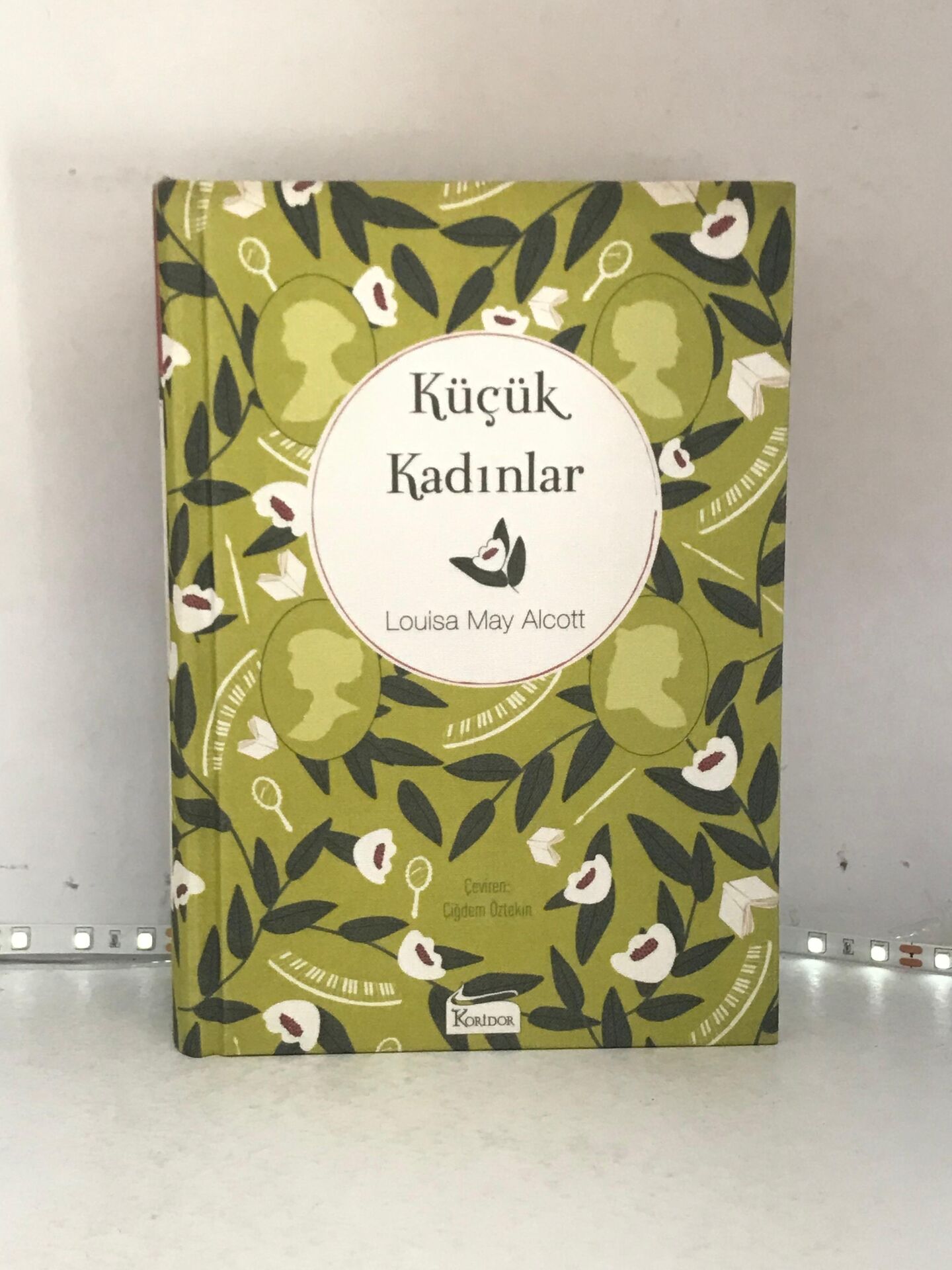Küçük Kadınlar Bez Ciltli