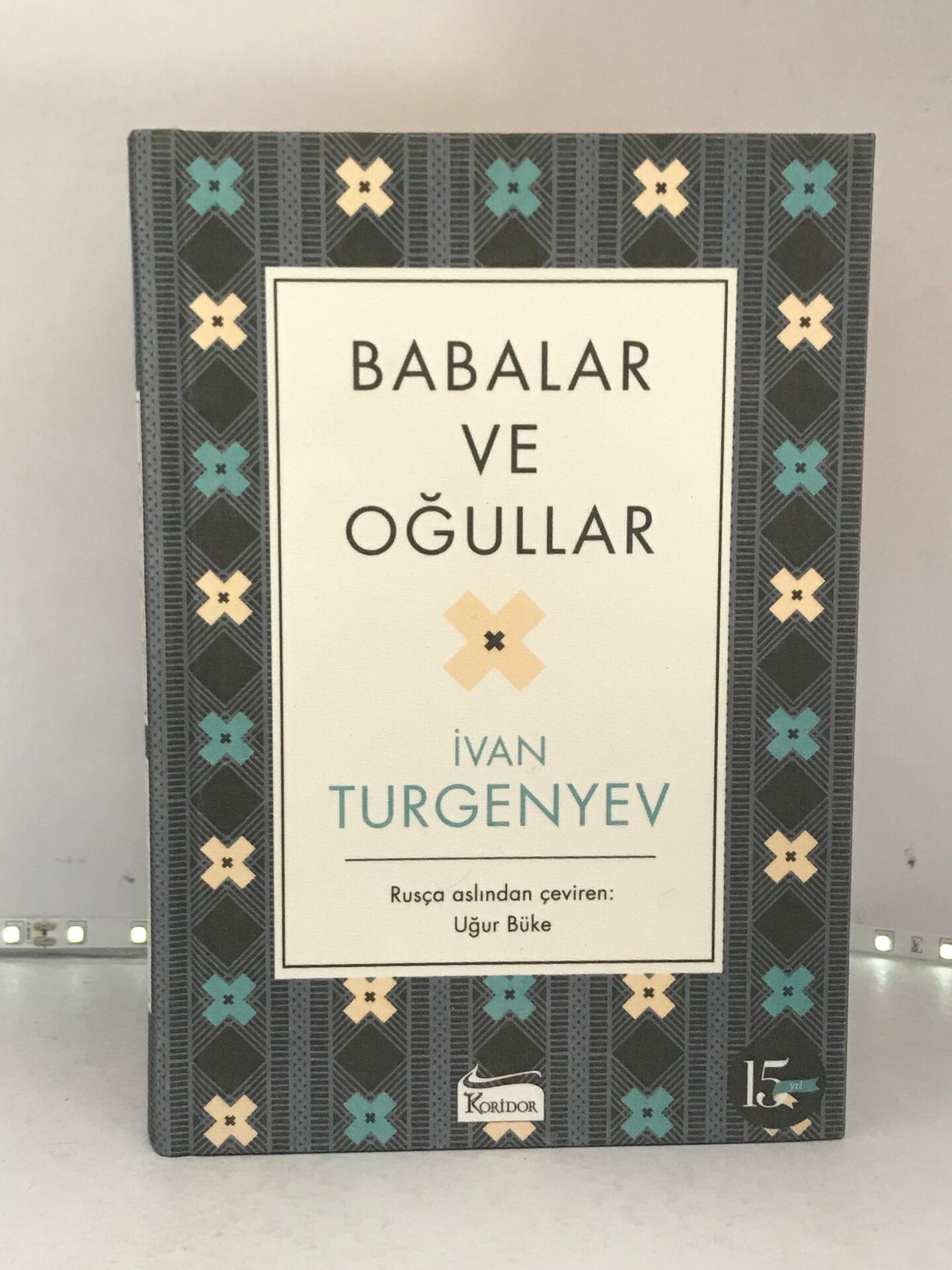 Babalar ve Oğullar Bez Ciltli