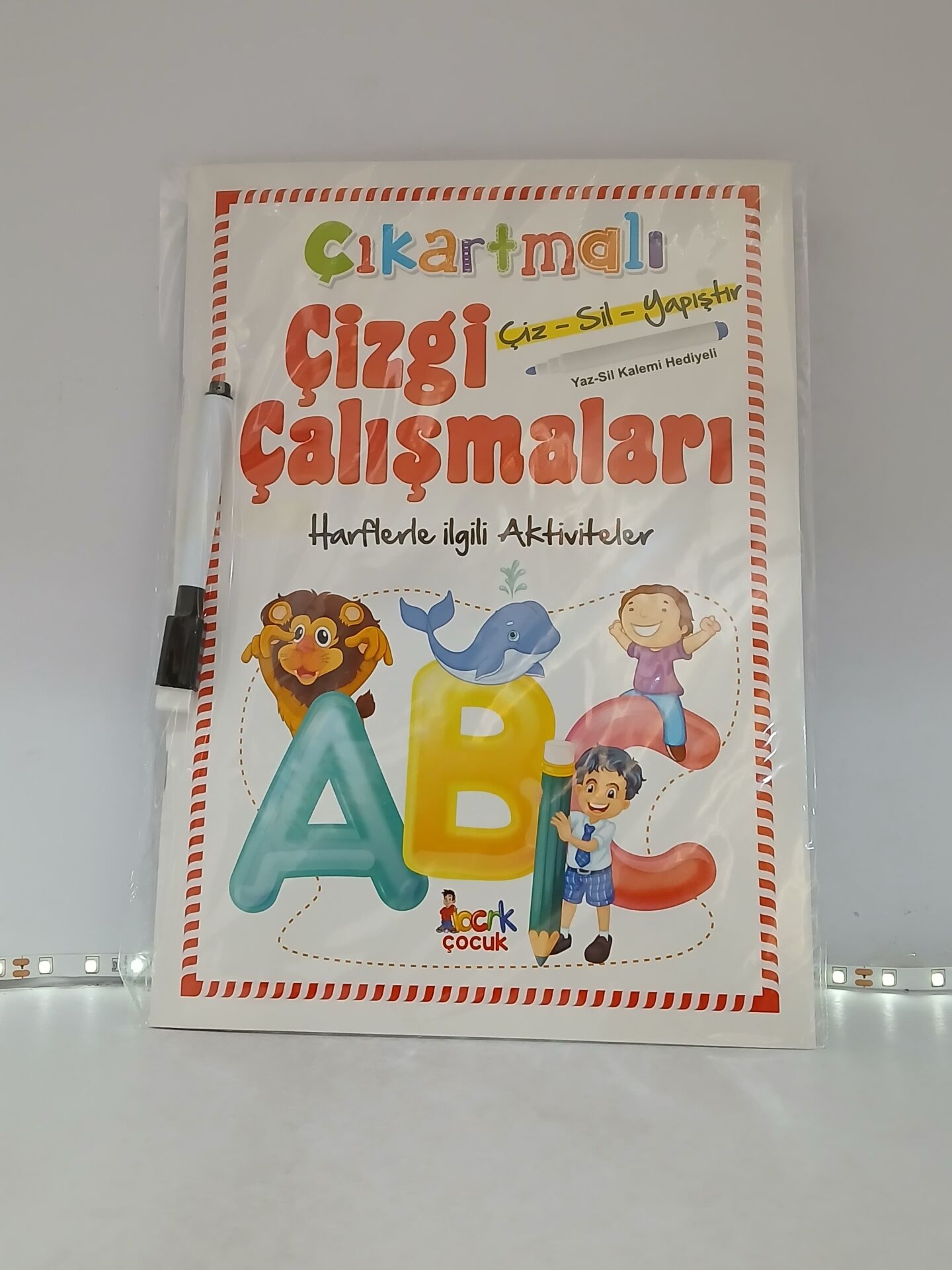 Harflerle İlgili Aktiviteler Çıkartmalı Çizgi Çalışmaları
